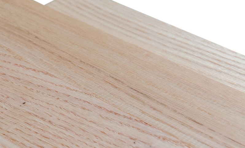 Dlaczego producent kantówki zwraca uwagę na jakość powierzchni przed klejeniem?